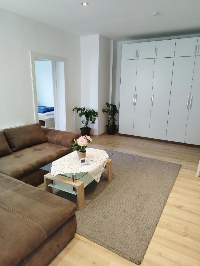 Holling Apartman Fertoboz Exterior photo
